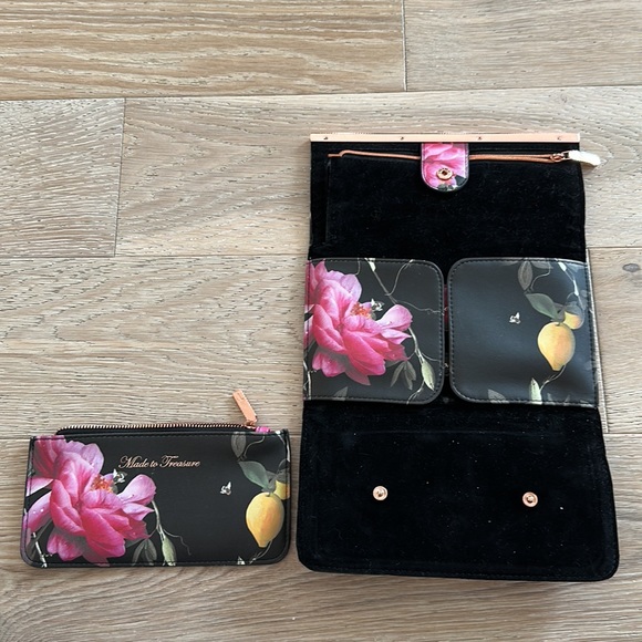 Ted Baker London Citrus Bloom Travel Jewelry Roll Holder - Picture 5 of 10